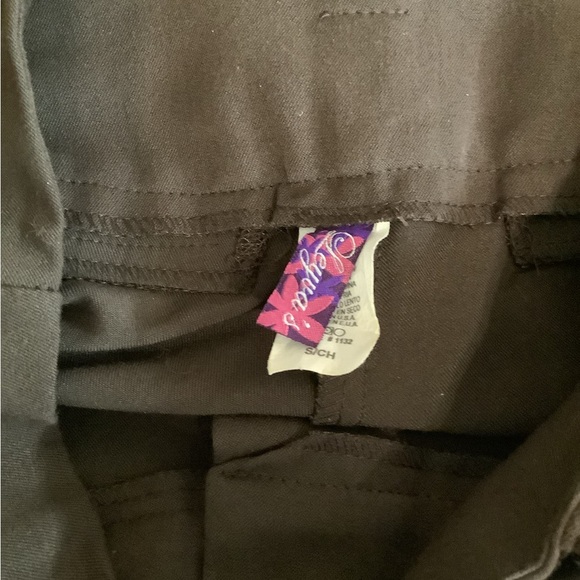 Women’s Dress Pants Preloved - Picture 4 of 6